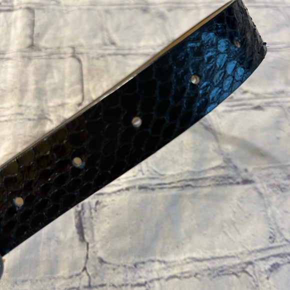 ANN TAYLOR GENUINE LEATHER CROC PRINT BLACK BELT WOMEN’S SIZE MEDIUM - Picture 9 of 9